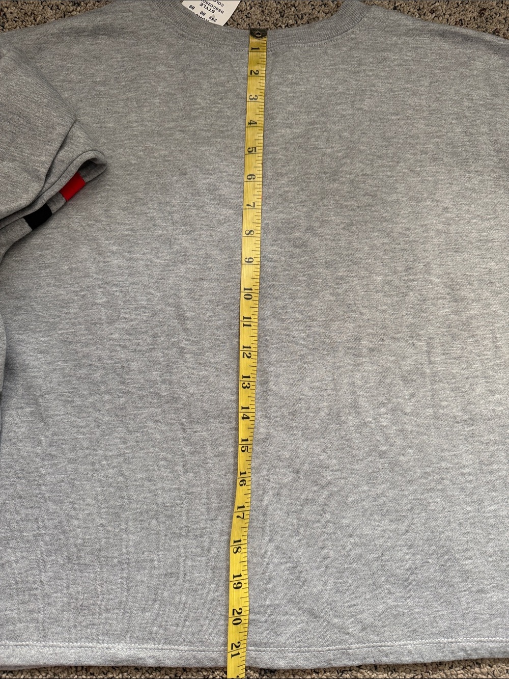 Disney Mickey Mouse Juniors XXL Sweatshirt NWT - Picture 5 of 6